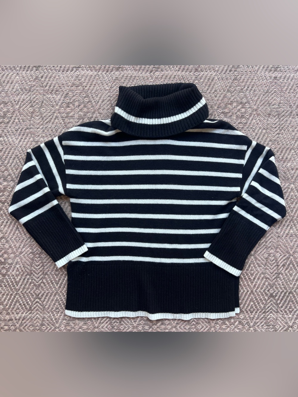 The Cashmere Project 100% Cashmere Sweater Large Black White Striped Turtleneck